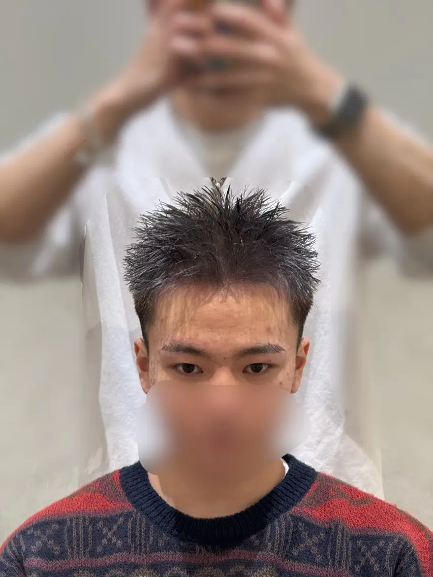 ショート カラー メンズ メンズブリーチ スパイキーショート ブリーチ シルバー ショートヘア 札幌メンズ専門美容師 🌪SHO🌪️のヘアスタイル