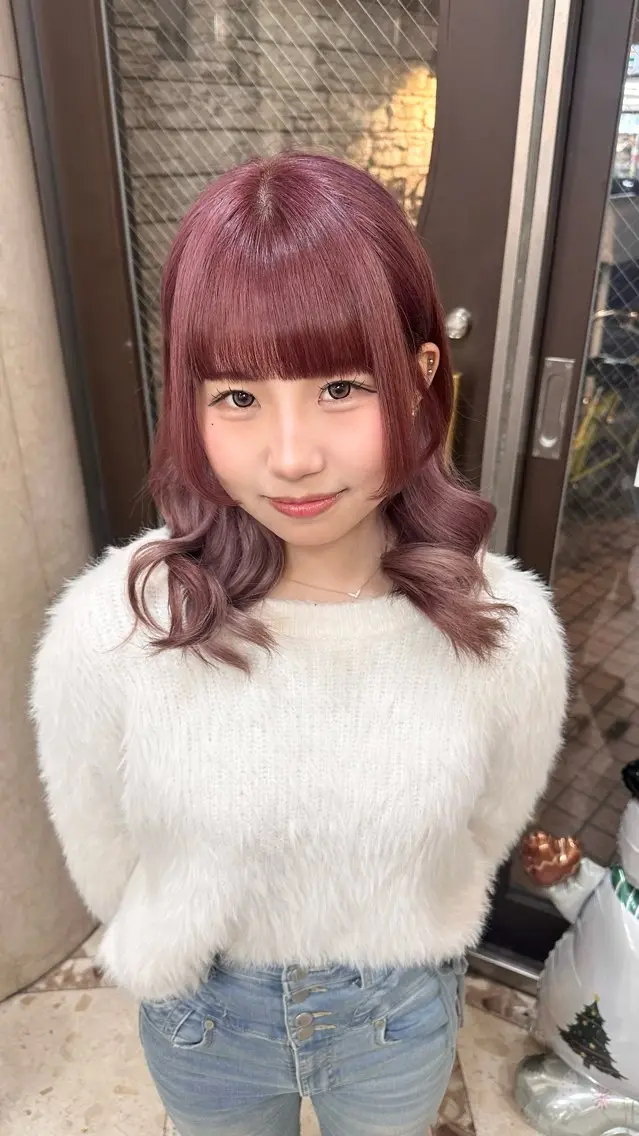 セミロング ヘアカラー さ りのヘアスタイル
