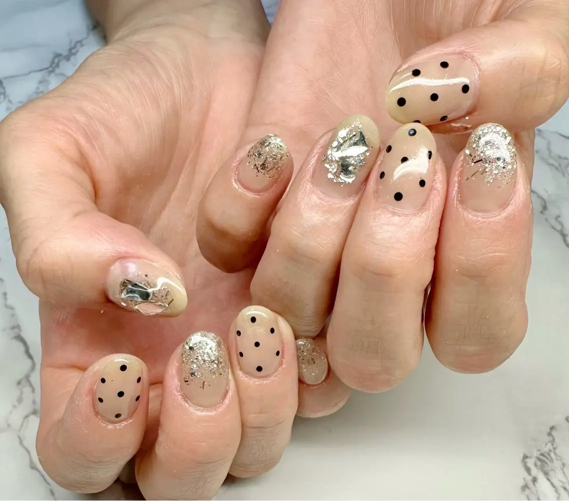 ネイル マグネットネイル ニュアンスネイル ワンカラーネイル 夏ネイル Mai’s nailのネイルデザイン