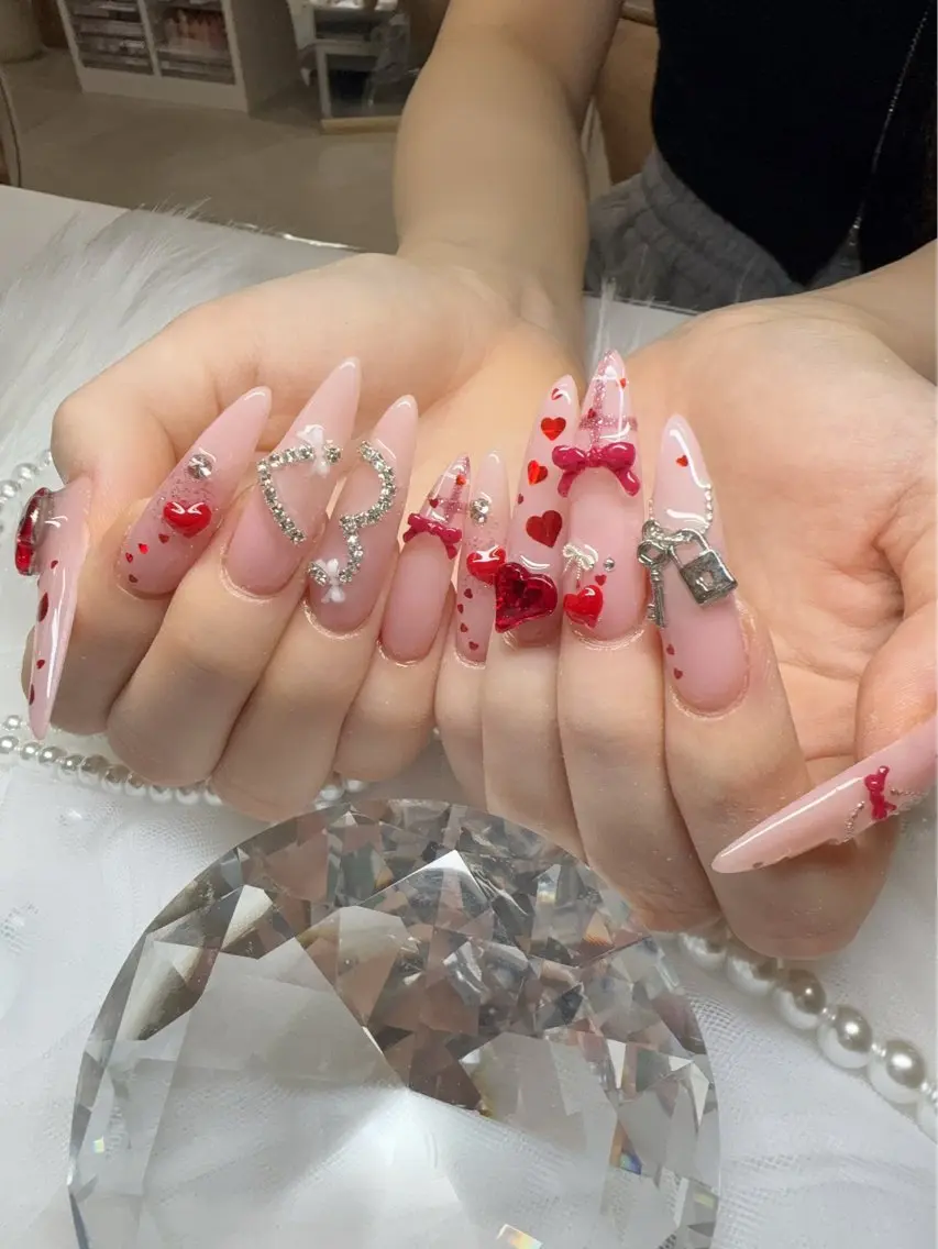 ネイル ハンドネイル SHION  のネイルデザイン