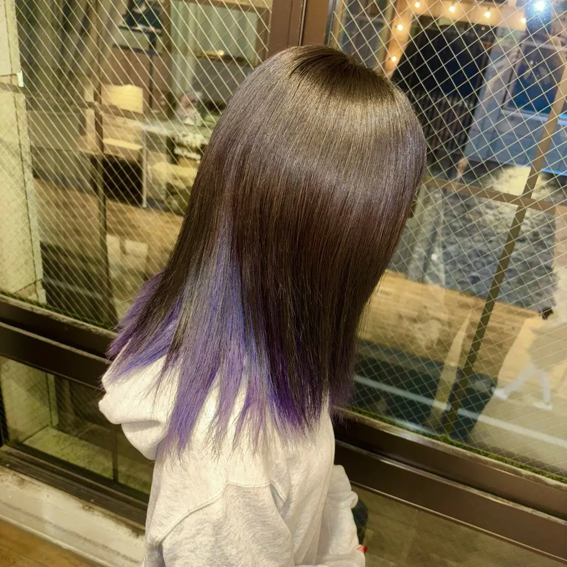 セミロング カラー 新原 陽那のヘアスタイル