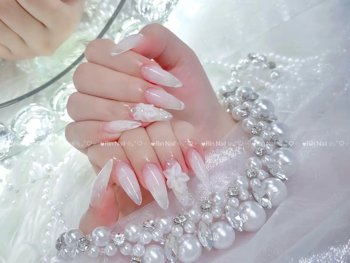 ネイル クリアネイル ドット フットネイル ジェルネイル グリーン ハンドネイル Rin Nail 新大久保店のネイルデザイン