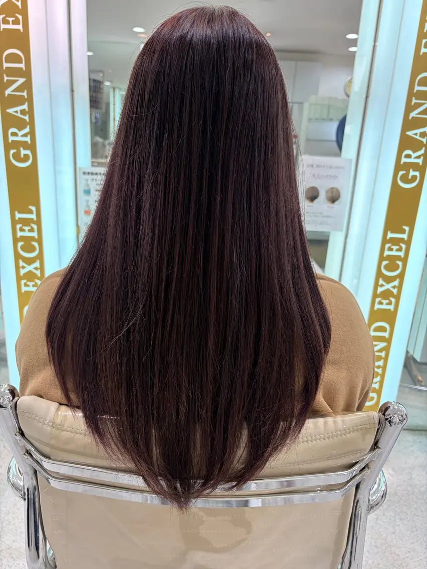カラー ヘアカラー 佐々木 悠奈のヘアスタイル