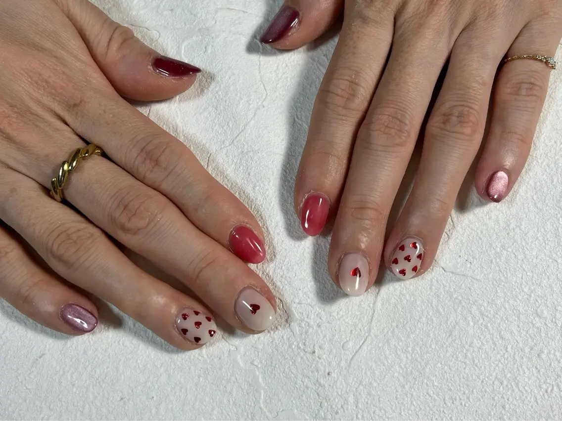 ネイル オーロラネイル フットネイル フレンチネイル ジェルネイル 韓国ネイル kiki nail たまプラーザのネイルデザイン