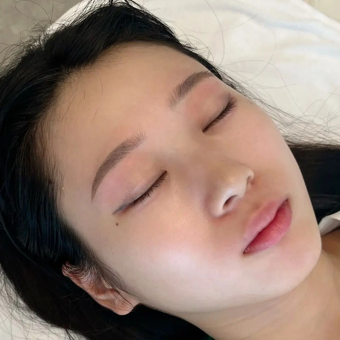 アイブロウ 眉毛ワックス脱毛 beauty salon uluの眉毛・アイブロウイメージ