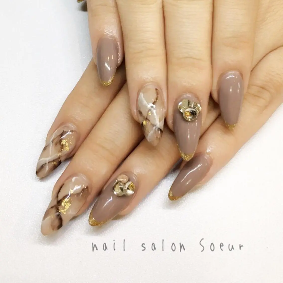 ネイル ブラウン フレンチネイル 持ち込み ワンカラーネイル スカルプネイル ハンドネイル nail salon Soeurのネイルデザイン