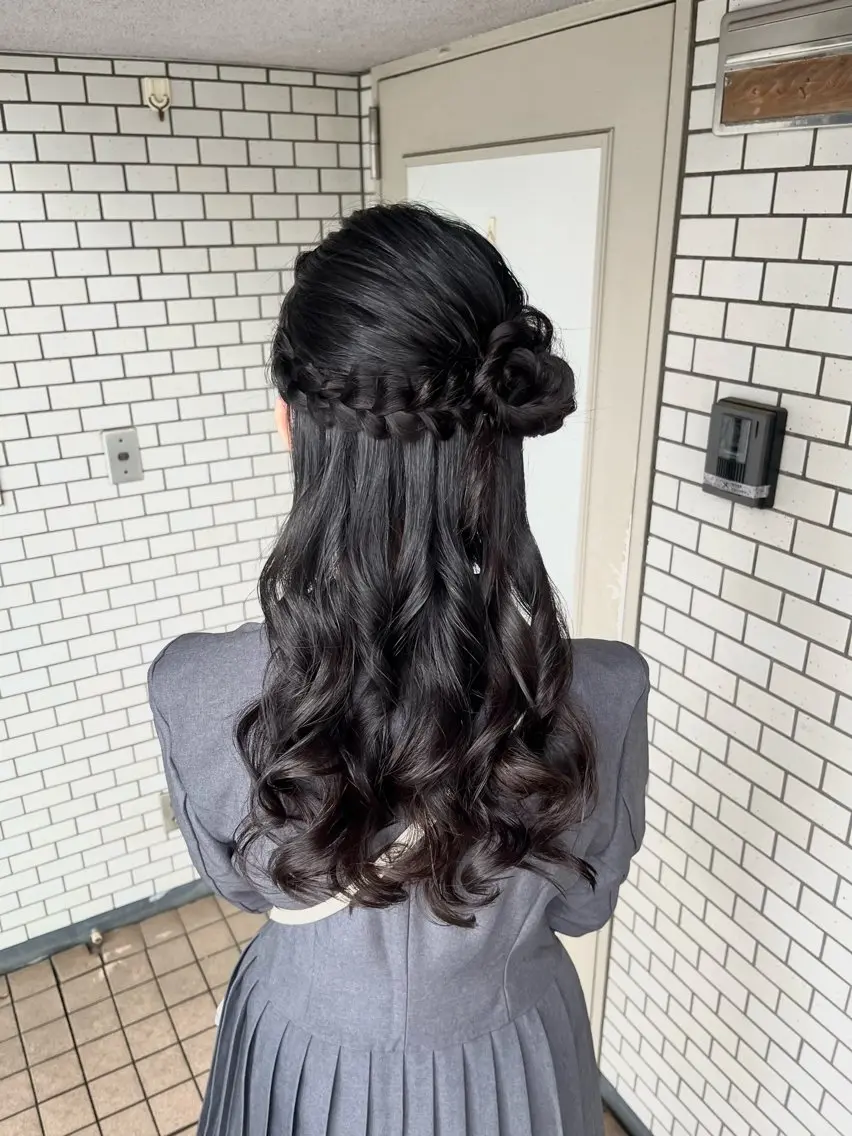 ヘアアレンジ 結婚式・ブライダル 髪飾り ヘアセット 推し活/イベントヘア 🎀✨yuriのヘアスタイル