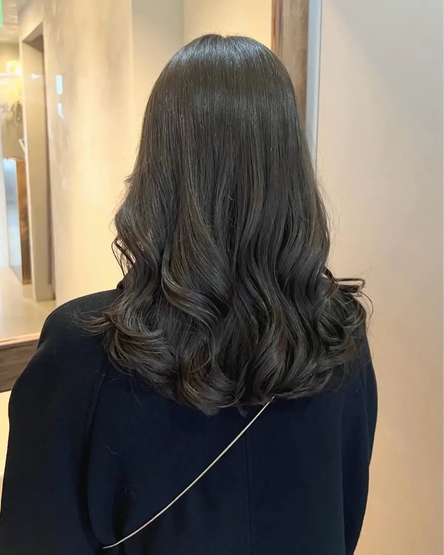 セミロング カラー カット ヘアカラー トリートメント akane/オリーブ /ボブパーマのヘアスタイル