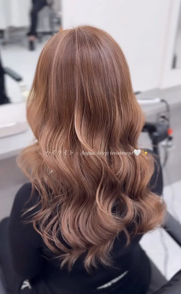 ロング カラー ヘアカラー レイヤー透明感カラー ブリーチ🎀オトハのヘアスタイル