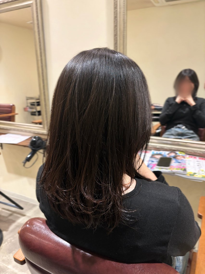 セミロング 西村 さくらのヘアスタイル