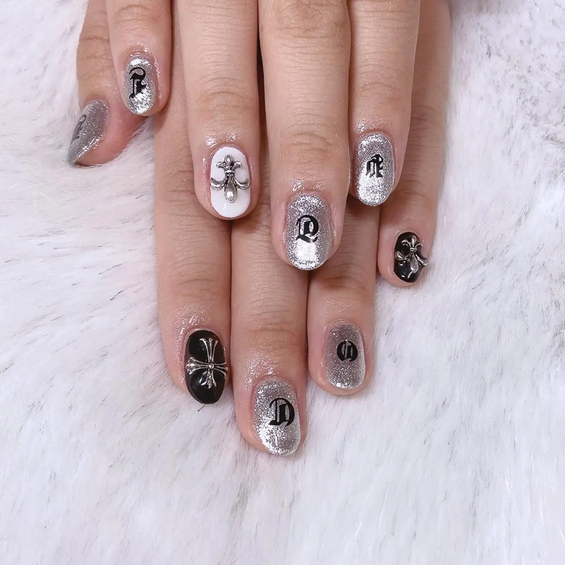 ネイル NAKAJIMA ERIKAのネイルデザイン