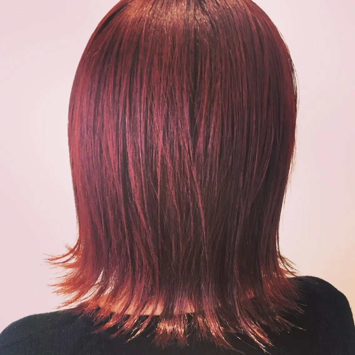 ミディアム レッドブラウン 松井 恵太のヘアスタイル