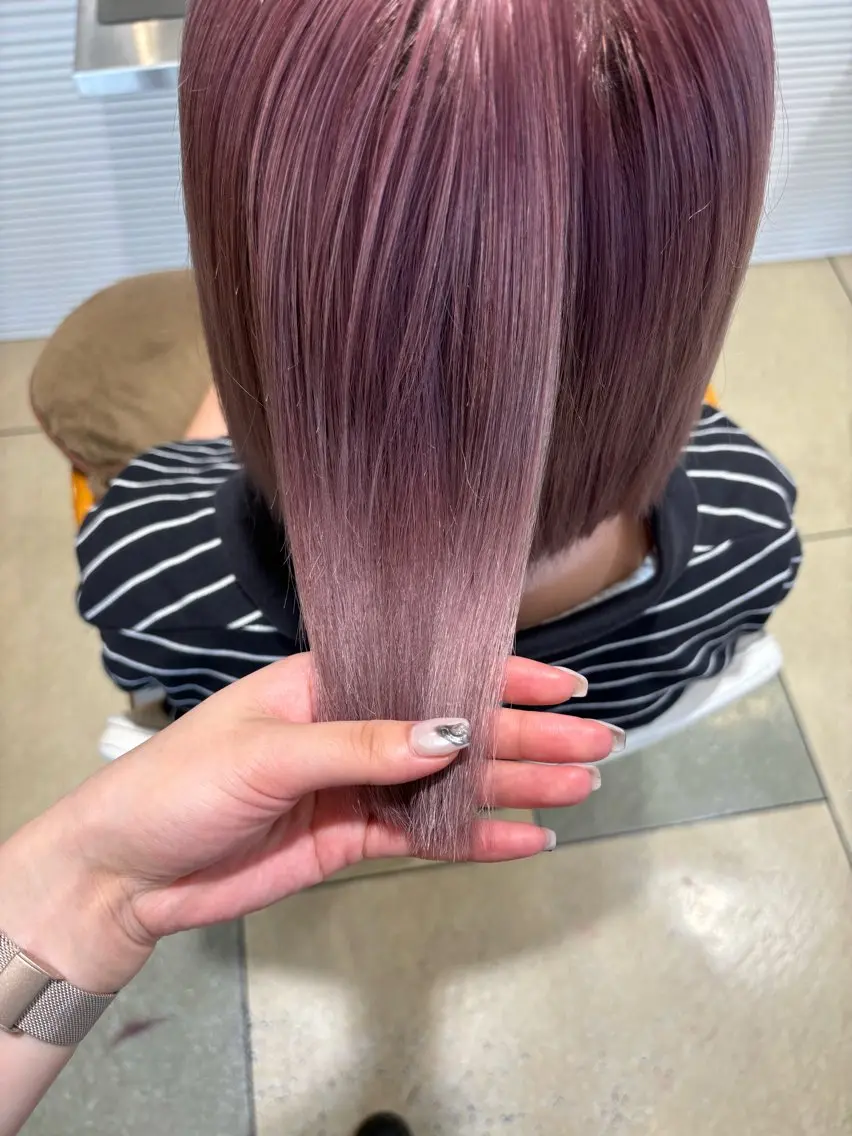 ミディアム カラー ブリーチ ケアカラー 髪質改善 トリートメント 透明感カラー/ レイヤー/ユウユのヘアスタイル