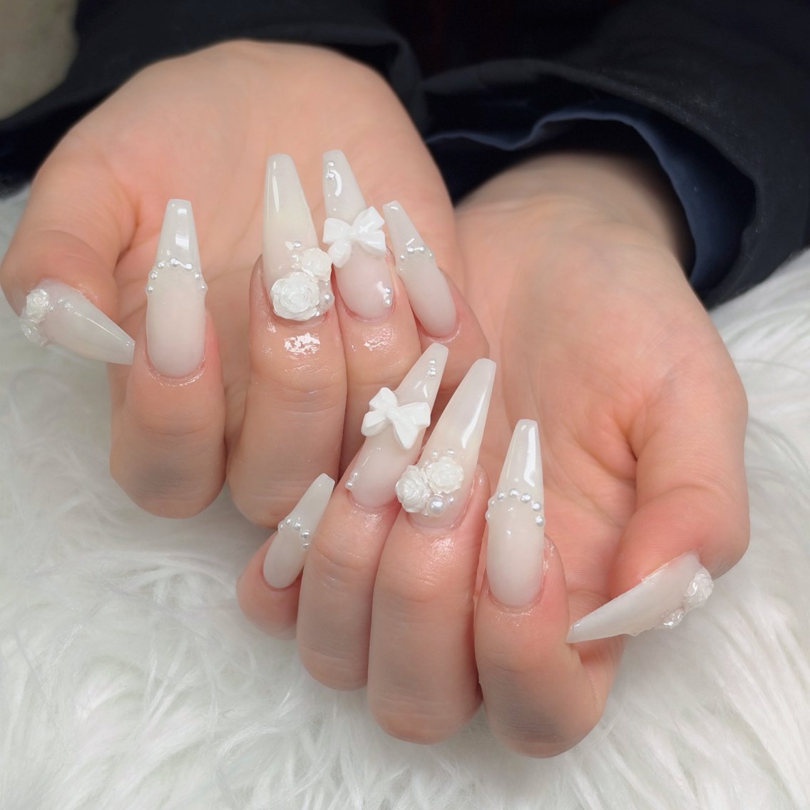ネイル フットネイル フレンチネイル グラデーション 韓国ネイル ロングネイル ハンドネイル Hani Nail Salonのネイルデザイン