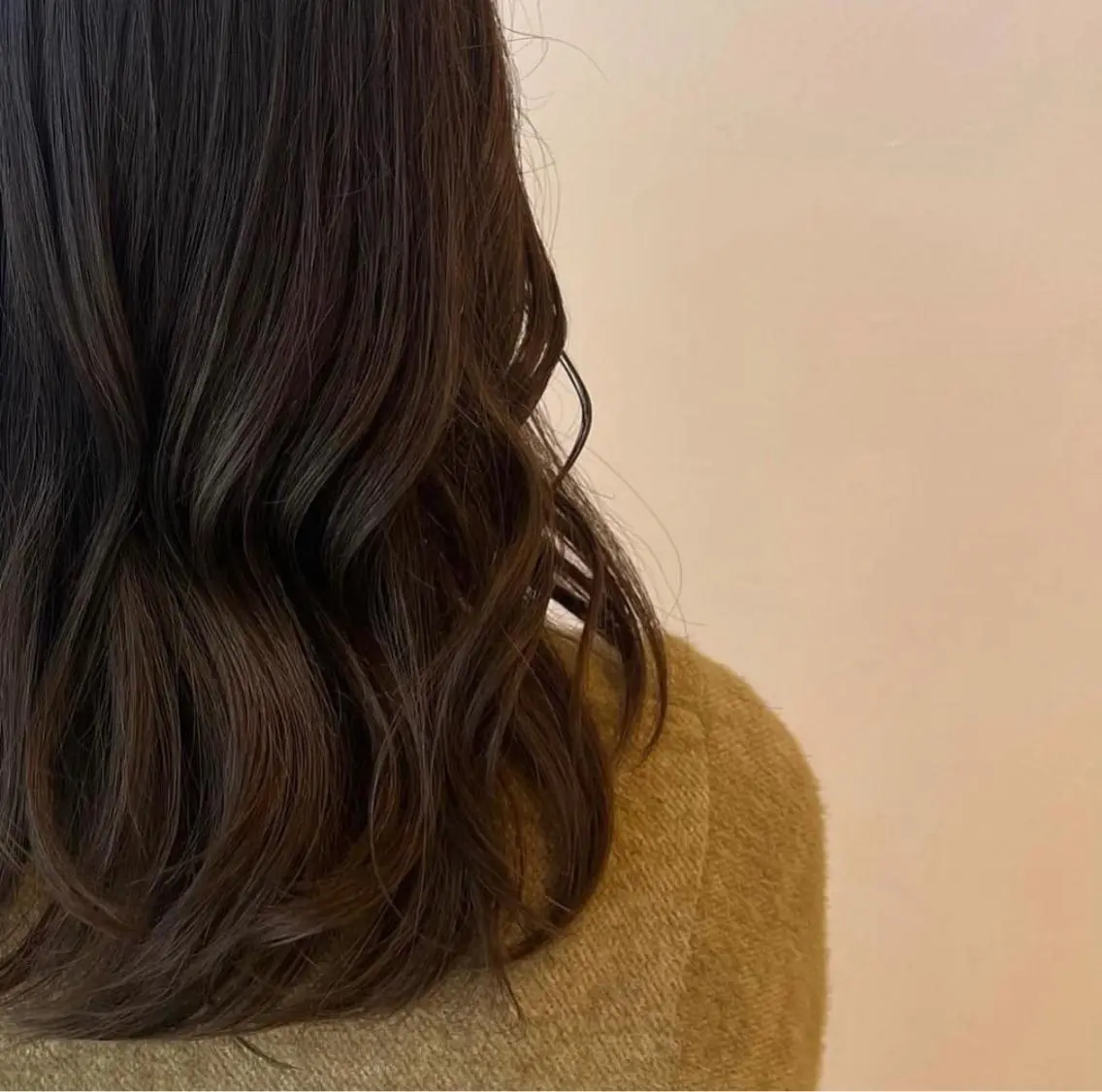セミロング カラー トリートメント Rendezvous 白築のヘアスタイル