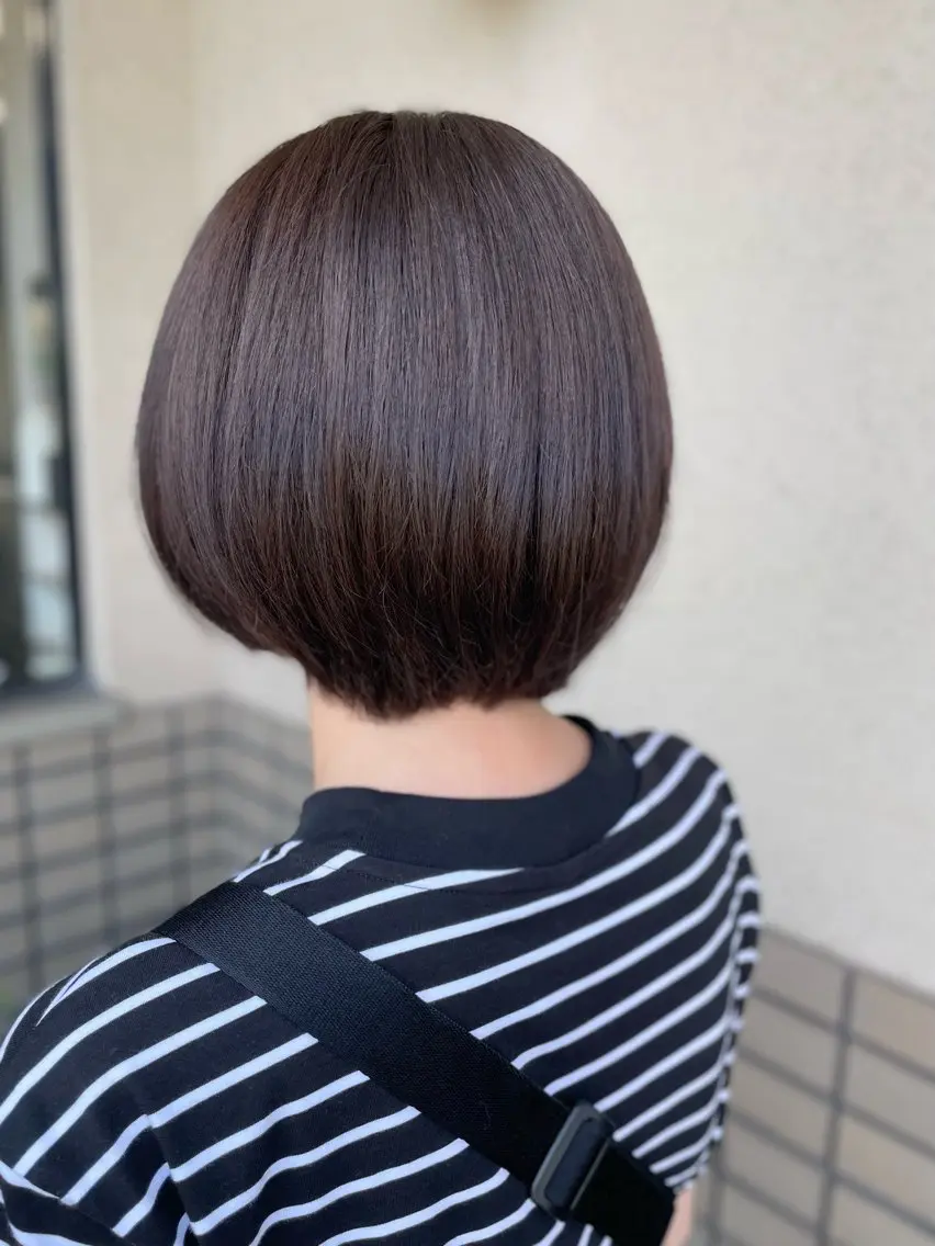 ショート カラー アッシュ アッシュブラウン ブラウンカラー ボブ カット ヘアカラー 沢田 瞳のヘアスタイル