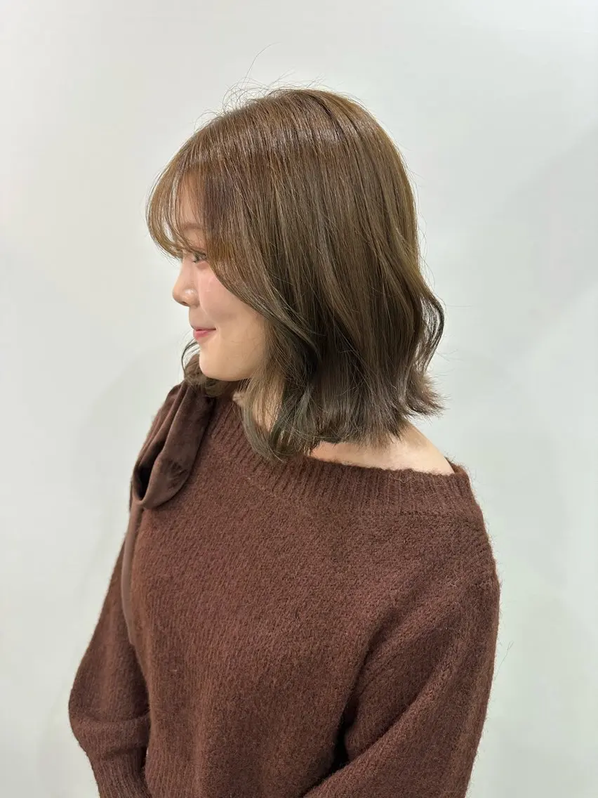 ミディアム カラー ヘアカラー トリートメント レイヤー/ナチュラル 💐nao.のヘアスタイル