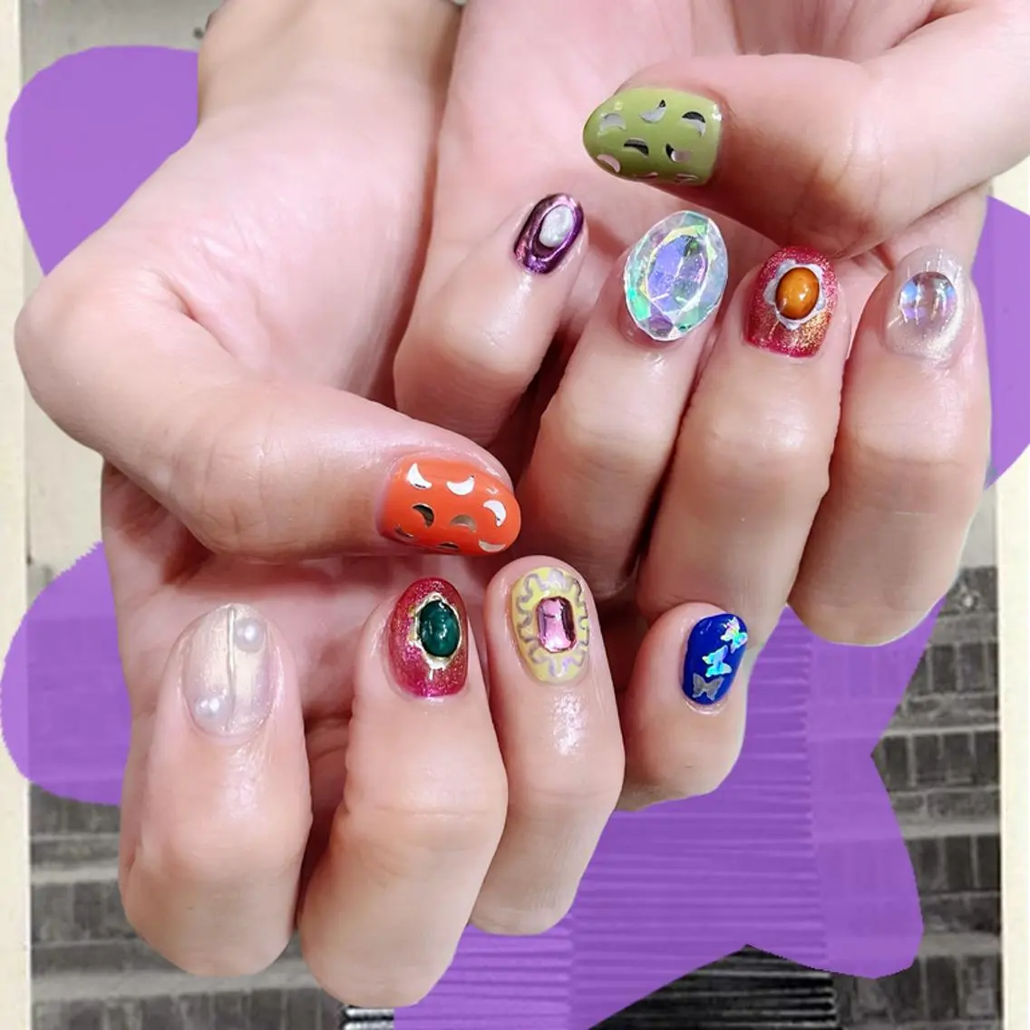 ネイル オーロラネイル 氷ネイル・うるうるネイル 韓国ネイル マグネットネイル ミラーネイル ハンドネイル VOLLMOND nailのネイルデザイン