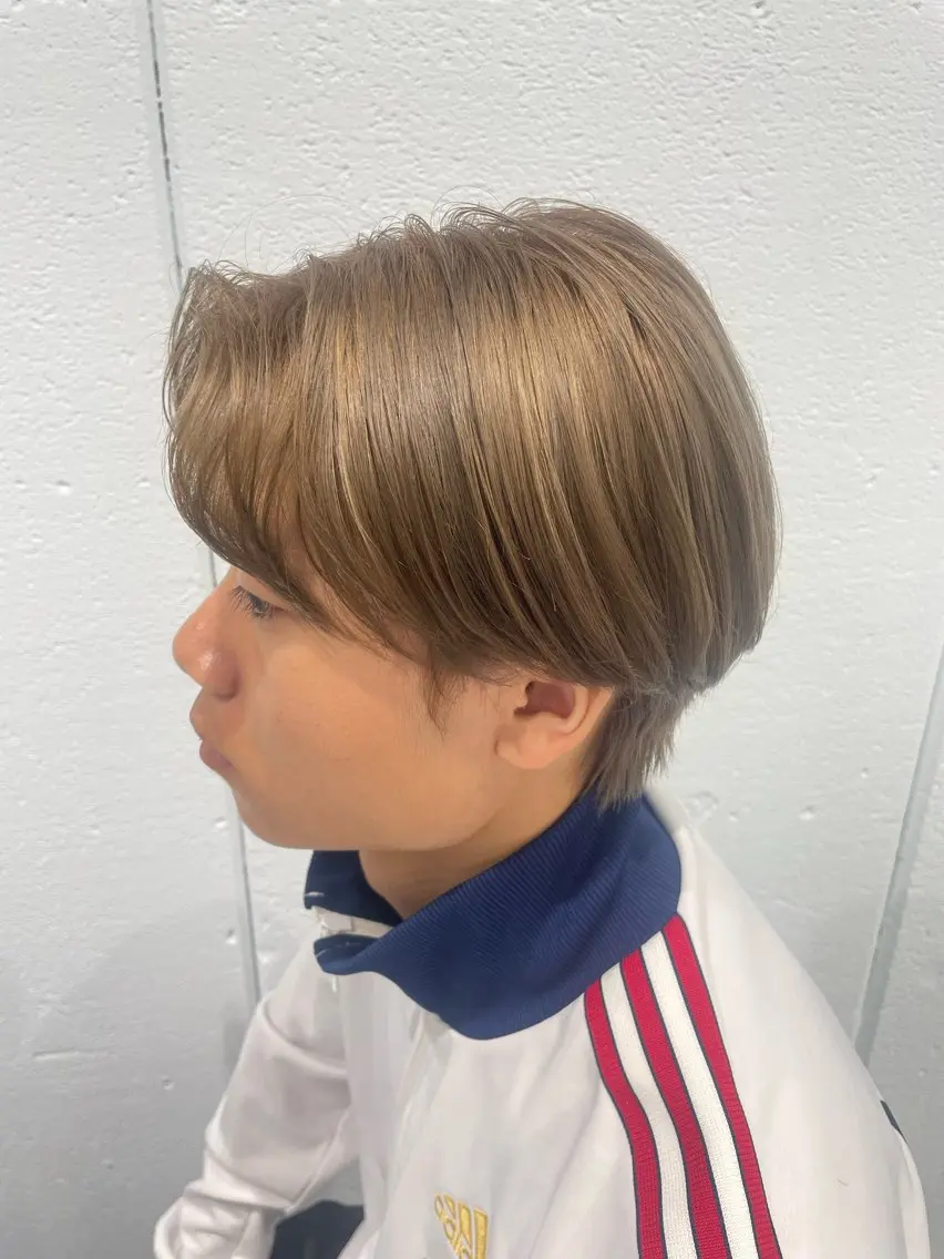 カラー メンズ ヘアカラー 村上 奈乃果のヘアスタイル
