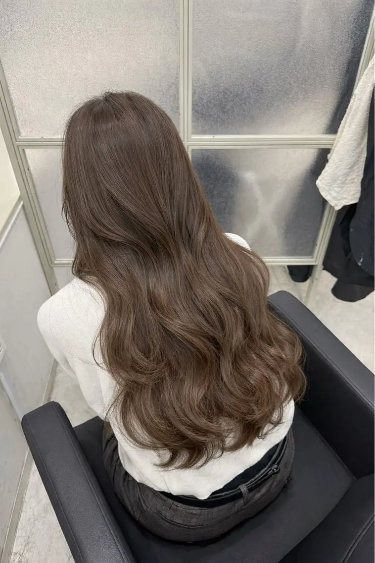 ロング カット ヘアカラー トリートメント MAHO/透明感カラ ー/髪質改善🍒のヘアスタイル