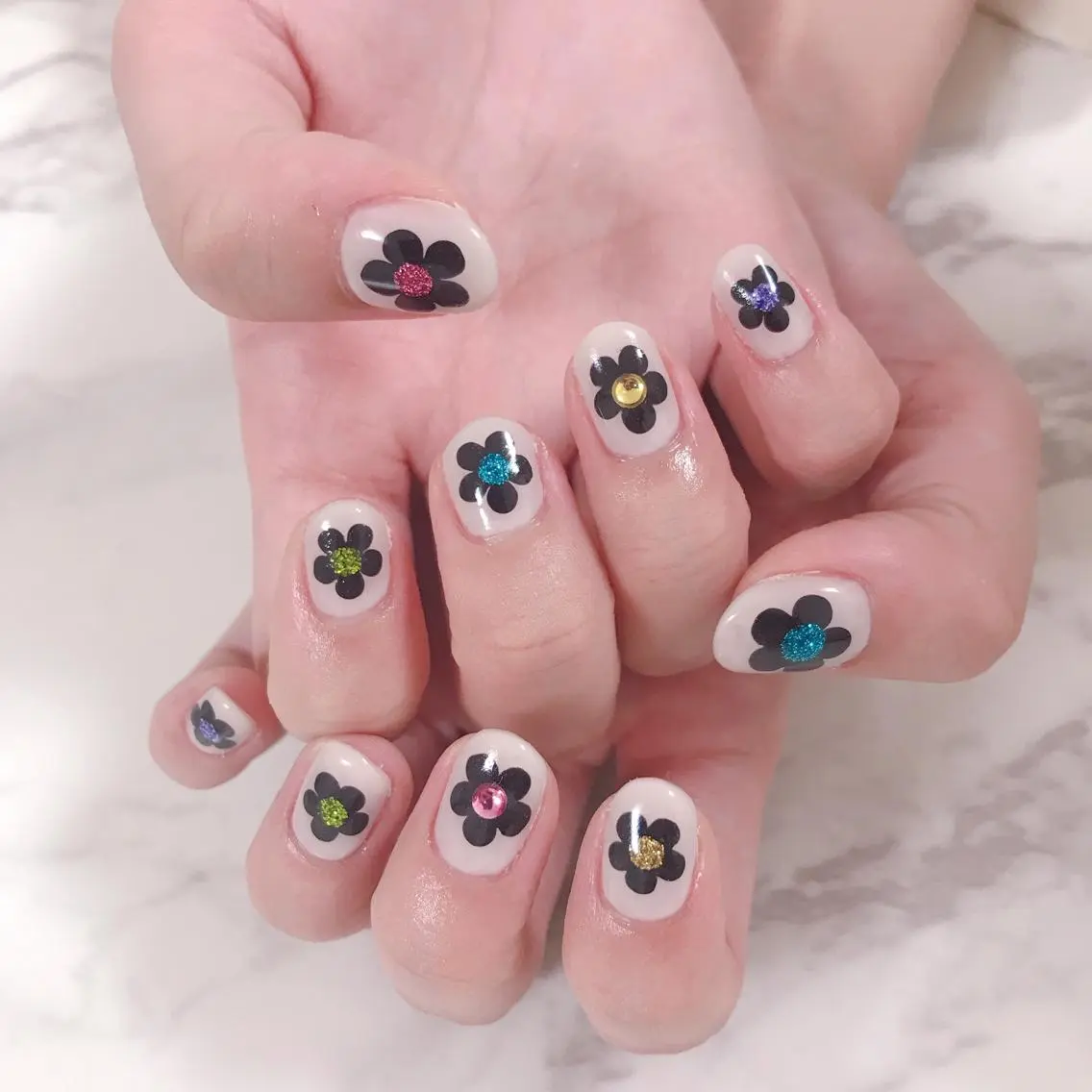 ネイル SOL NAILのネイルデザイン