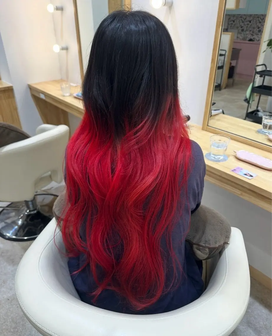 ロング カラー ヘアカラー トリートメント 淡い暖色・ラベンダー ♡レイヤー🩰ノアのヘアスタイル