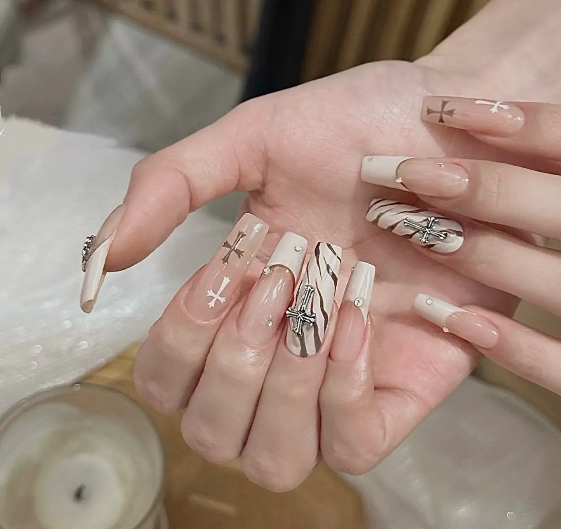 ネイル ハンドネイル D-BEAUTY Nailsalonのネイルデザイン
