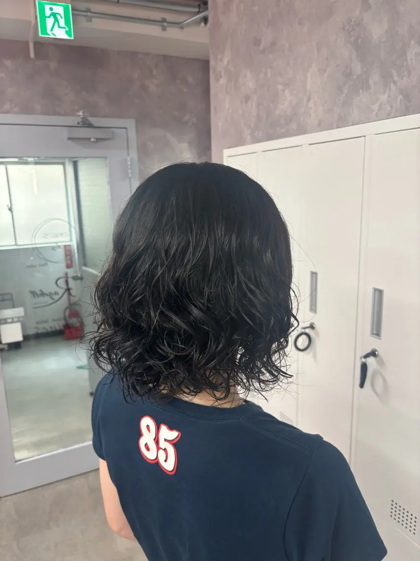【トレンドパーマ👩🏼🦱🧑🏼🦱︎︎︎︎🇺🇸 】パーマ🪄💫➕カット💇🏼♀️の写真