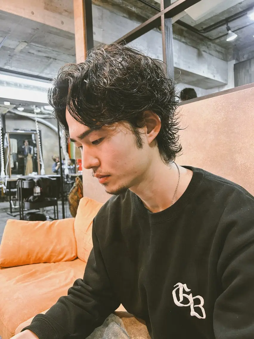 ミディアム パーマ メンズ メンズウルフカット ウルフカット カット パーマ トリートメント kazuki iconのヘアスタイル