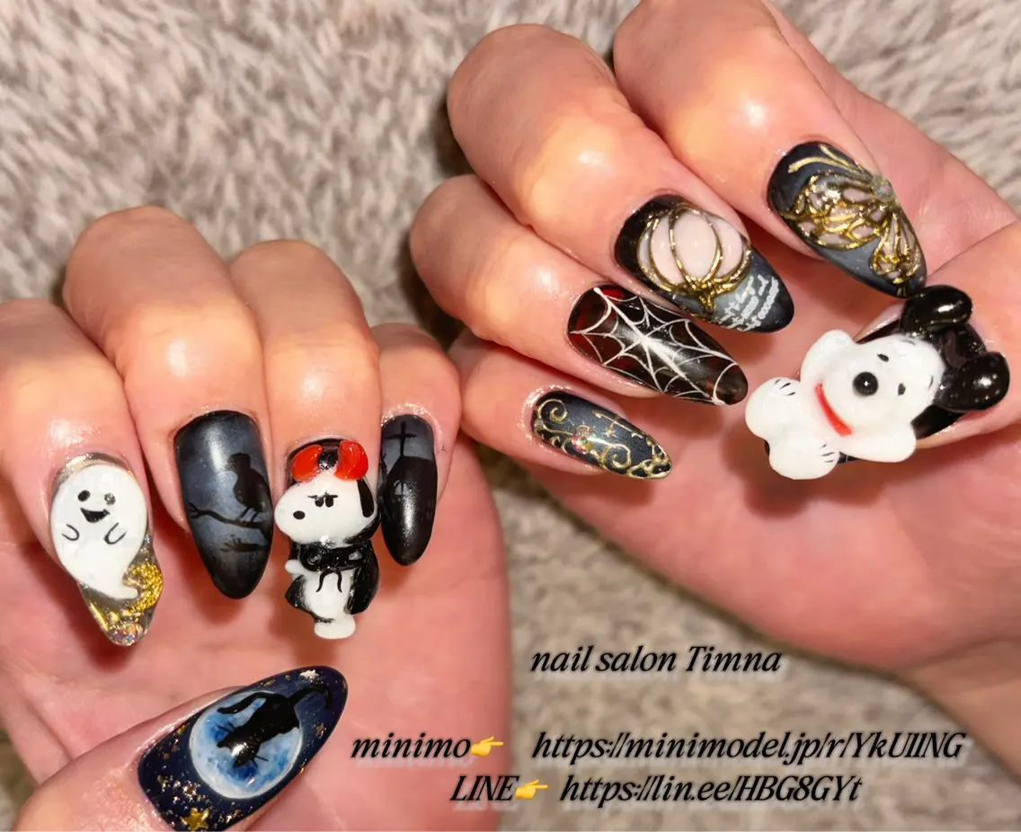 ミディアム ハンドネイル NAILSALON 🍔Timna🍟のネイルデザイン