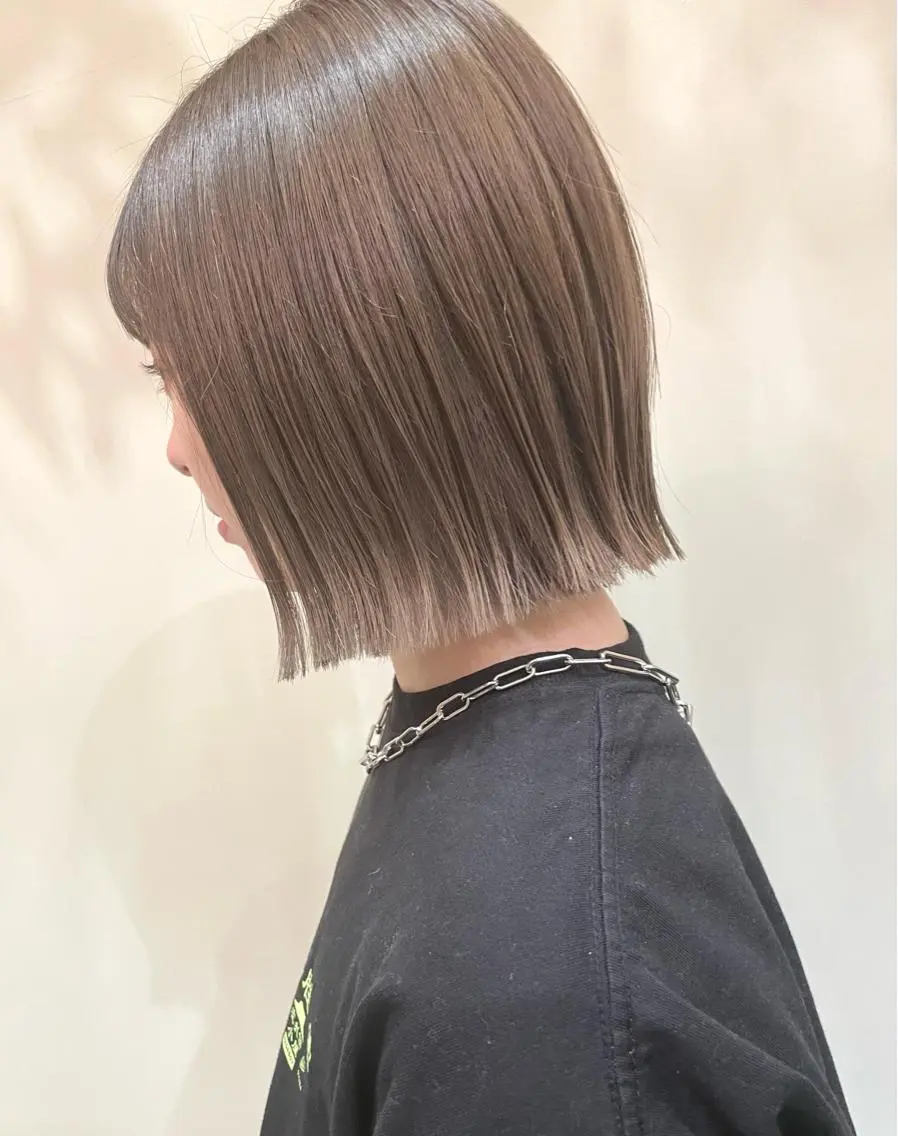 カット+ケアブリーチ(1回)+カラー✨の写真