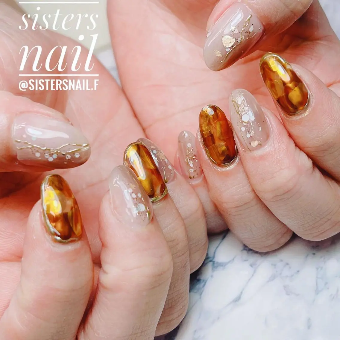 ネイル アートネイル オーロラネイル べっ甲ネイル ニュアンスネイル オフィスネイル sisters nail.fのネイルデザイン