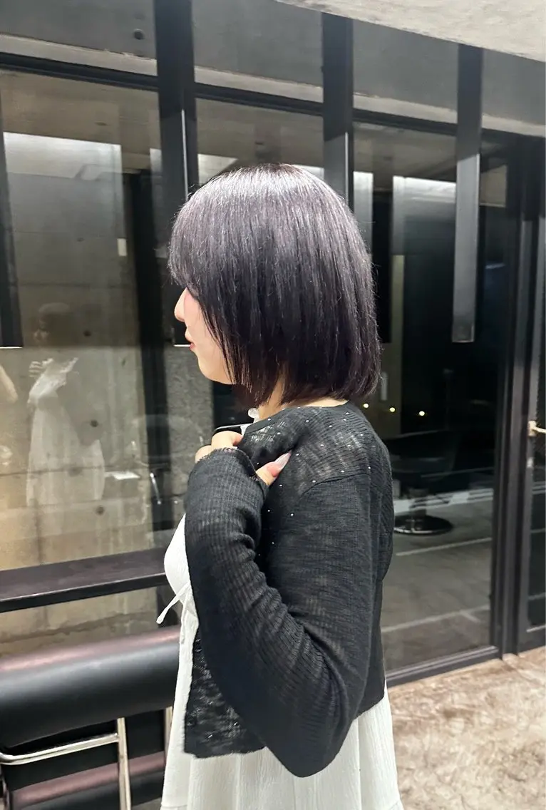 ミディアム カラー 西 美羽のヘアスタイル
