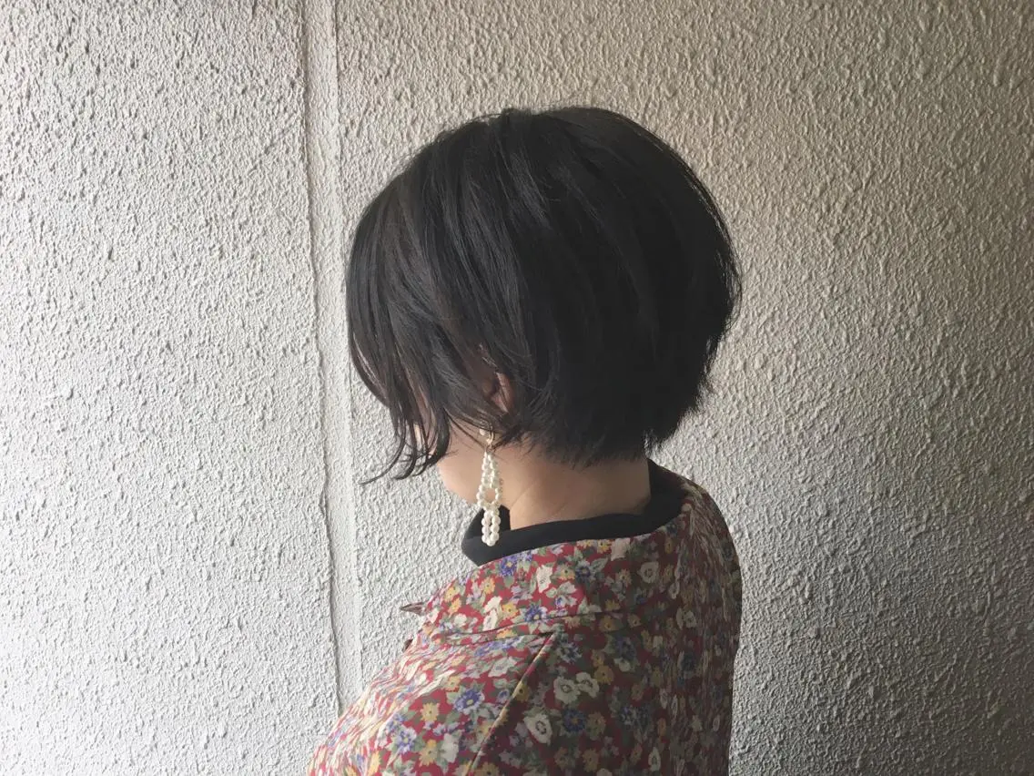 ショート ショートヘア 外ハネヘア サダハルカ |chouetteのヘアスタイル