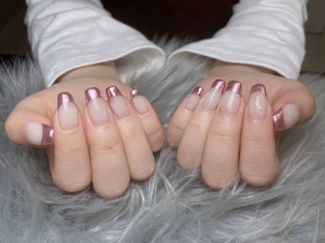 ネイル フレンチネイル ジェルネイル ミラーネイル オフィスネイル パラジェル BLANC.nail yuuのネイルデザイン