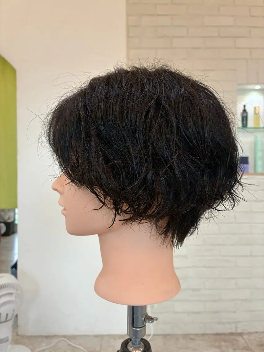 ショート パーマ ショートヘア いさか ゆうきのヘアスタイル