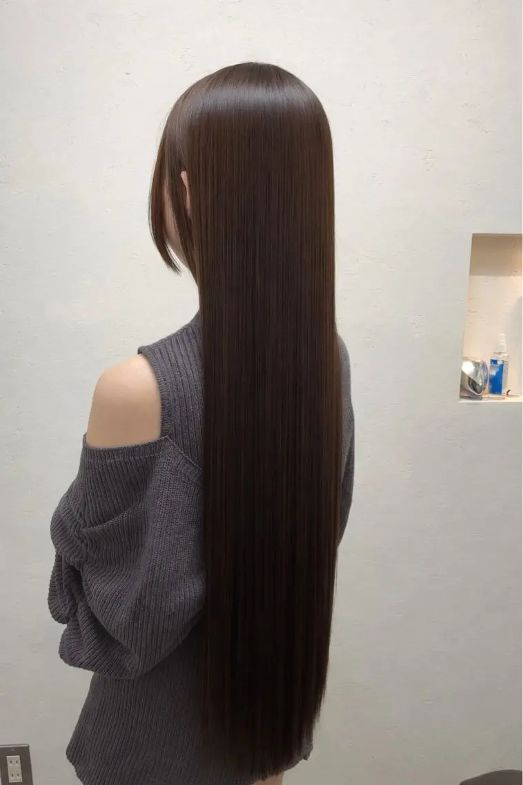 ロング ✨シルク縮毛矯正✨ RYUICHIのヘアスタイル