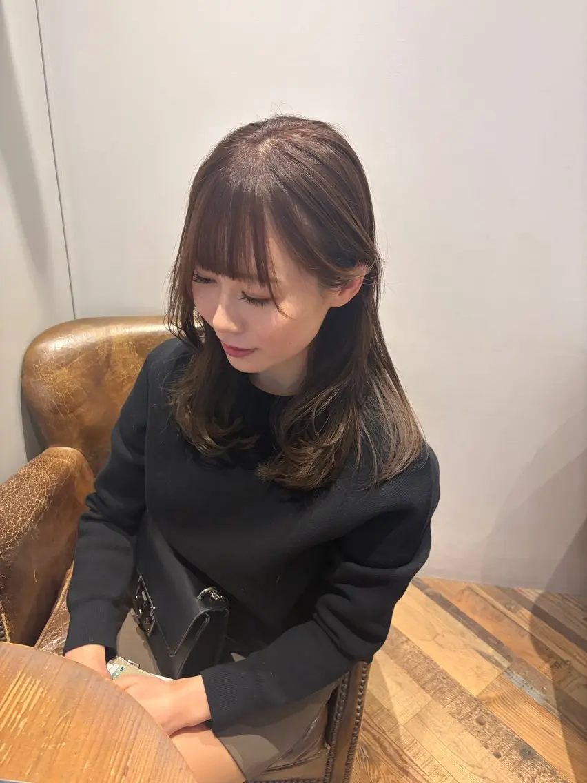 前髪メンテナンスカット💇♀️髪質改善透明感カラー+髪質改善サブリミック7000円コース付き🫧の写真