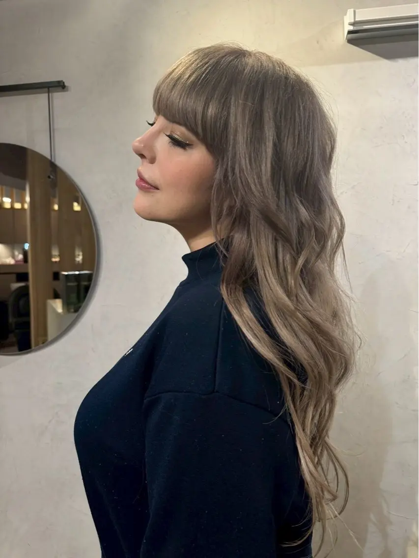 ロング 🗽海外レイヤー Eina ✨🗽のヘアスタイル