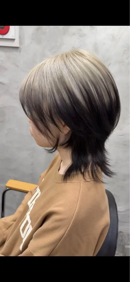 〖🌻エンドカラーしたい方🌻〗カット+ブリーチカラー+Oggiottoトリートメントの写真