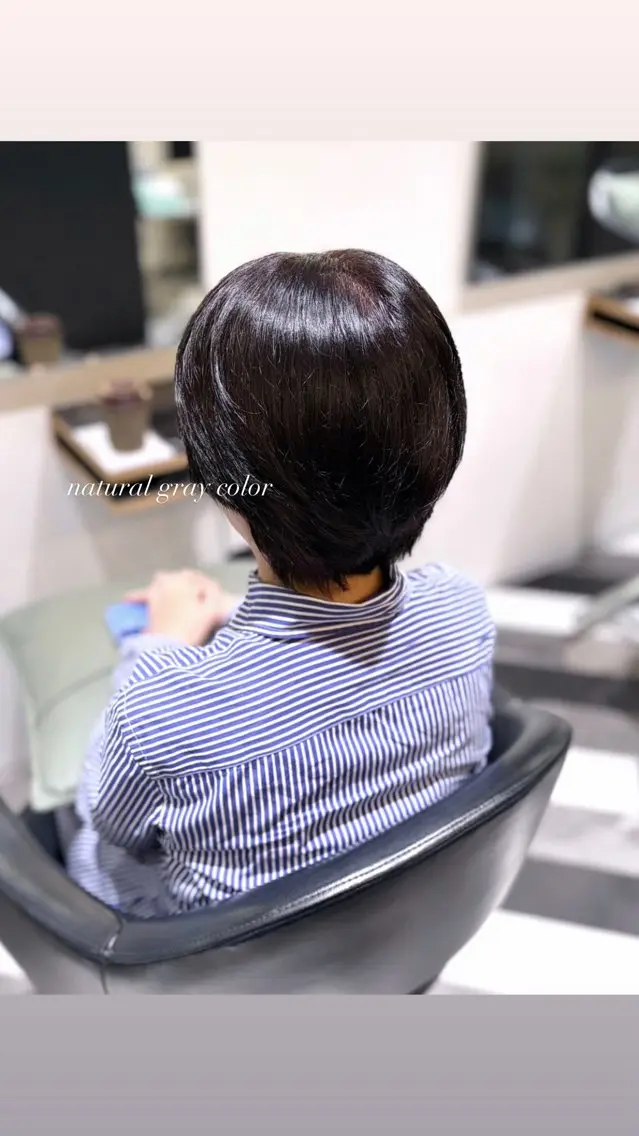 【🎶モデル様募集中】ナチュラルな仕上がり✨  グレイカラー(白髪染め)‎‎🩶の写真