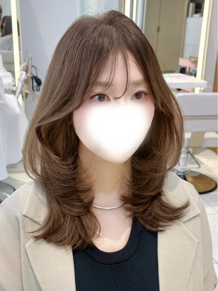 ミディアム カット ヘアカラー トリートメント かなこ/ミディアム レイヤー／ワンカールのヘアスタイル