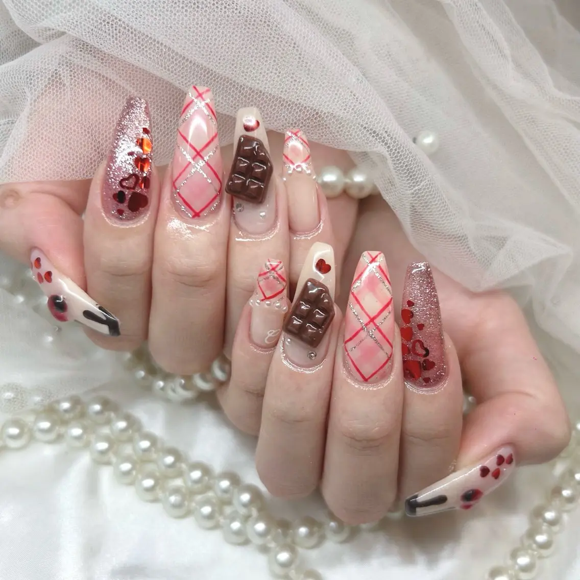 ロング ハンドネイル Nailsalon Angeのネイルデザイン