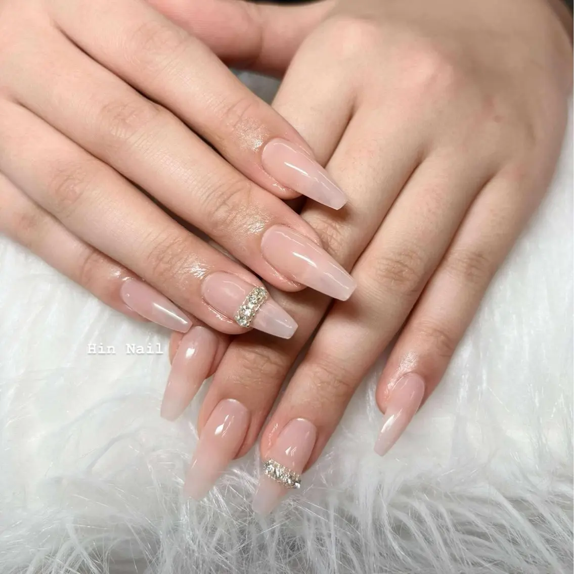 ネイル ハンドネイル HIN NAILのネイルデザイン