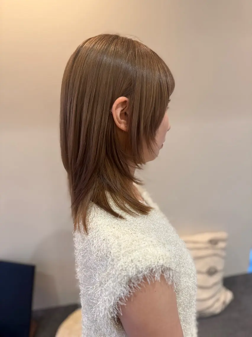 セミロング カラー 💛🤍U too e’s /店長🧸のヘアスタイル