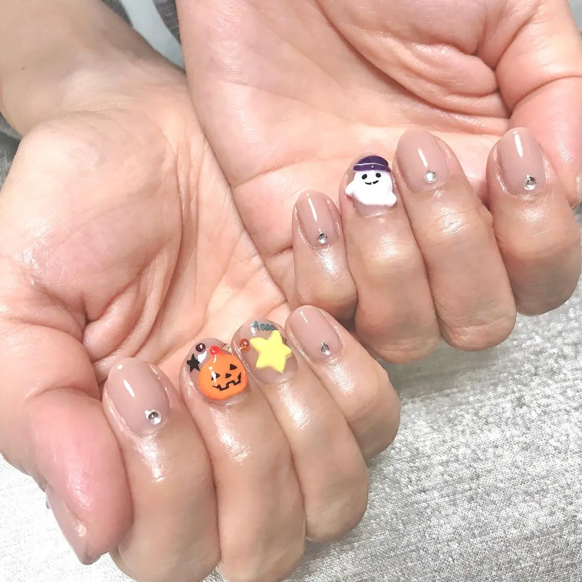 ネイル ハロウィン オフィスネイル ワンカラーネイル シンプルネイル ステラ marikominoのネイルデザイン