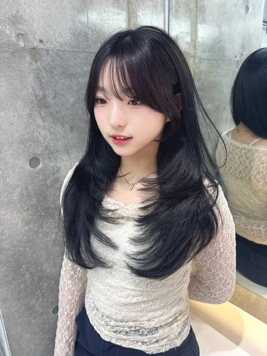 ロング カット ヘアカラー トリートメント 顔周り🇰🇷韓国 レイヤー/モエのヘアスタイル
