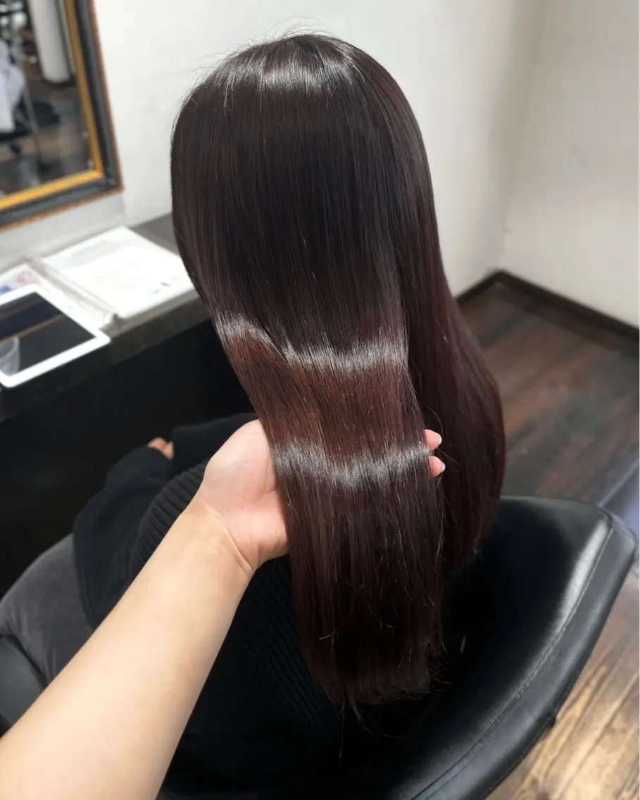 ロング 艶感カラー✨透け感カ ラー🫧小林蕗湖のヘアスタイル