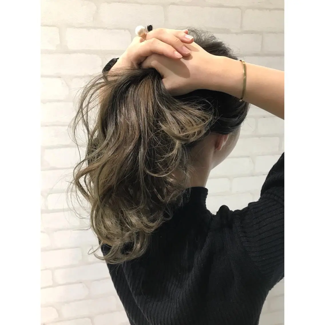 ロング カラー ヘアアレンジ ハイライトカラー ハイライト 高木 麻知子のヘアスタイル