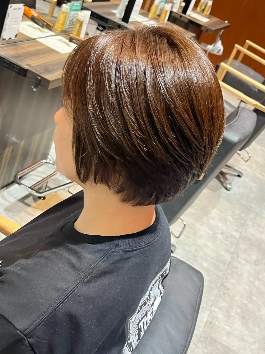 ショート レイヤーカット/ Wカラー/りぃの。のヘアスタイル